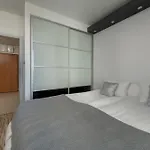 Spacious Apartment Located Near Raclawice Panorama By Noclegi Renters